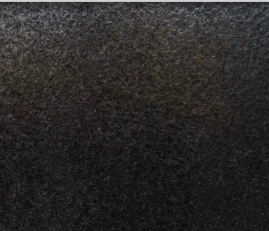 PISO GRANITO PRETO SÃO GABRIEL ESCOVADO