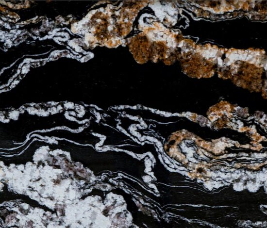 PISO GRANITO BLACK TAURUS