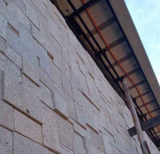 REVESTIMENTO PEDRA TOZETTO STONE VANGUARD