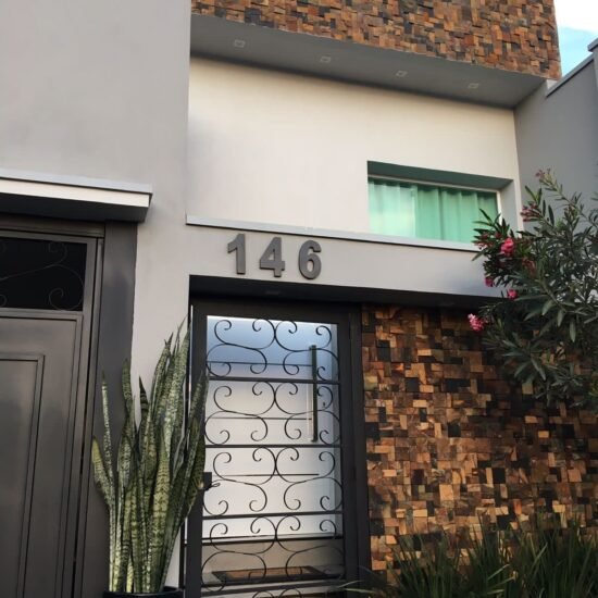 REVESTIMENTO MOSAICO VARIADÃO DE PEDRA FERRO